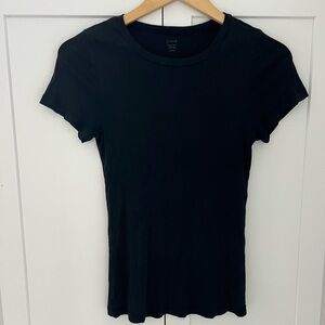 J. Crew Black Fitted Crewneck Short Sleeve Tee size Medium
